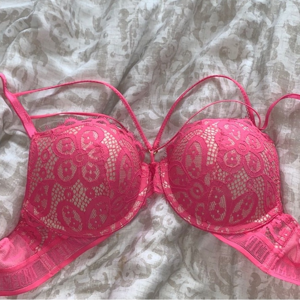 Victoria's Secret Hot Pink Lace Push-Up Bra